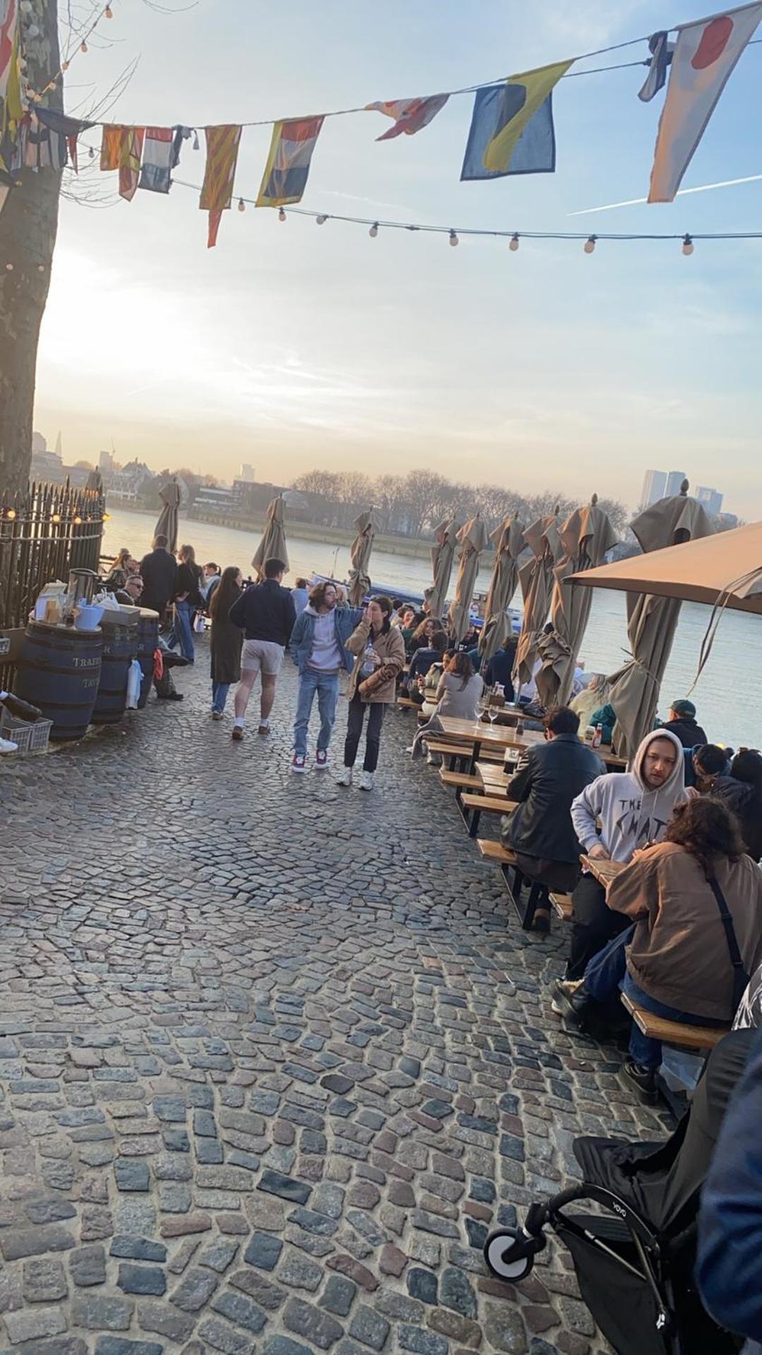 River View Spacious Appartamento Londra